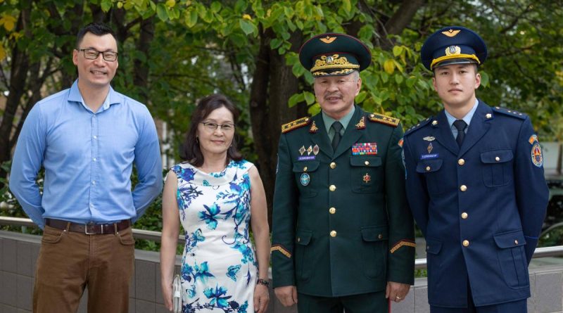 Interpreter Flight Lieutenant Burentogtokh Altantseteg, left, with Mongolian Air Force officer Major General Enkhbayar Ochir, centre right, his wife, Mrs Uranchimeg Yadamdorj, and Lieutenant Tsolmonbaatar Badral. Story by John Noble. Photo by Leading Aircraftman Sam Price.