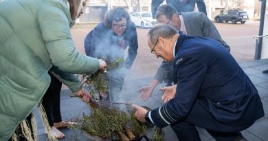 The new Defence Indigenous Champions, Deputy Secretary Celia Perkins and Chief of Air Force Air Marshal Mel Hupfeld, take part in a Smoking Ceremony and Welcome to Country at the inaugural Defence Indigenous Champion Handover Ceremony in Canberra.