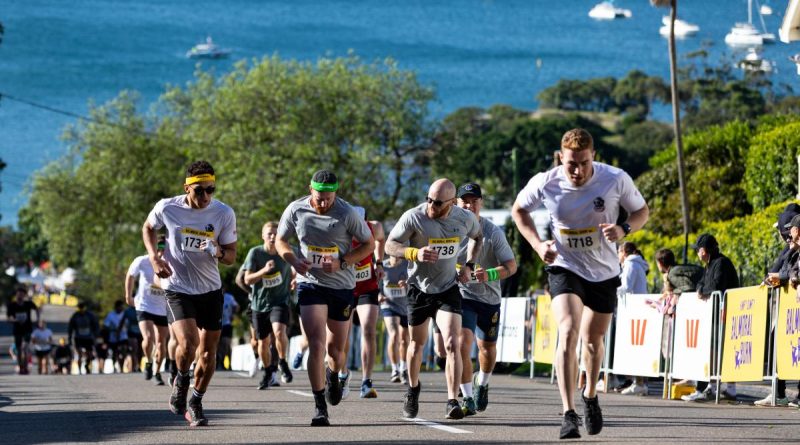 Personnel from HMAS Penguin run up Awaba Street in the 2022 Humpty Dumpty Balmoral Burn in Sydney. Story and photo by Leading Seaman David Cox.