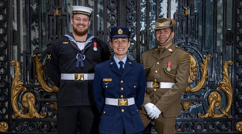 Able Seaman Zachary Duke, Leading Aircraftwoman Caylee Wallis and Private Wayne Fourmile from Australia’s Federation Guard at the Australian High Commission in London during preparation for The Queen’s Platinum Jubilee. Photo by Leading Seaman Nadav Harel.