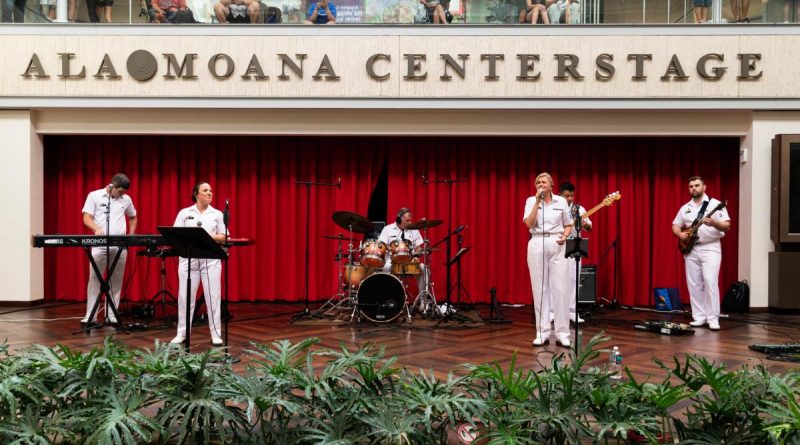 The Royal Australian Navy Band perform a rock concert at the Ala Moana Center in Honolulu, Hawaii during Rim of the Pacific (RIMPAC) 2022. Photo by Leading Seaman Daniel Goodman.