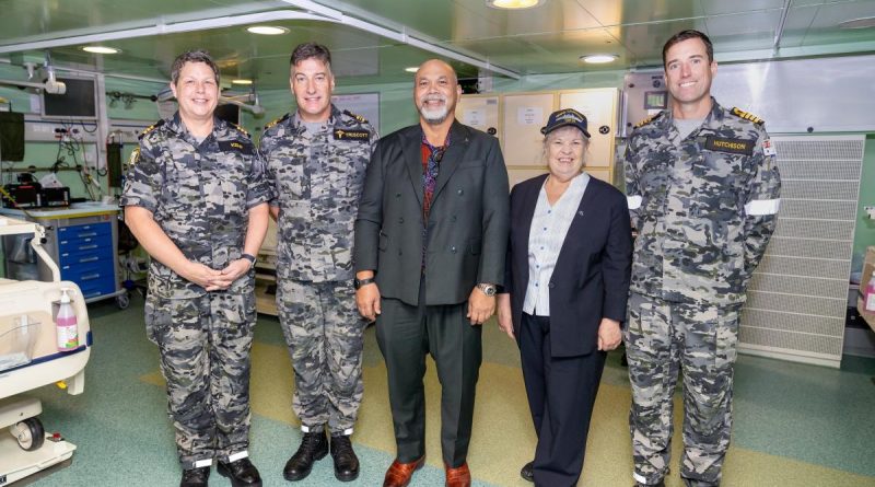 Commander Patricia Kemp, Lieutenant Commander Wesley Truscott, President of Nauru Lionel Aingimea, Dr Helen Cheney and Commanding Officer HMAS Canberra Captain Jace Hutchison on board Canberra. Story by Lieutenant Nancy Cotton. Photo by Leading Seaman Matthew Lyall.