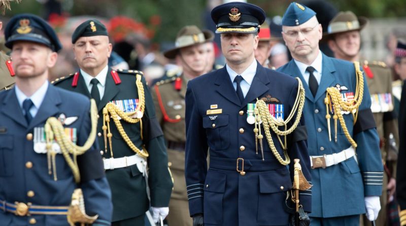 Royal Australian Air Force Group Captain Adrian Maso marches with the Commonwealth contingent during the Queen’s funeral procession. Story by Lieutenant Commander John Thompson. Photo by Royal Air Force Sergeant Jimmy Wise.