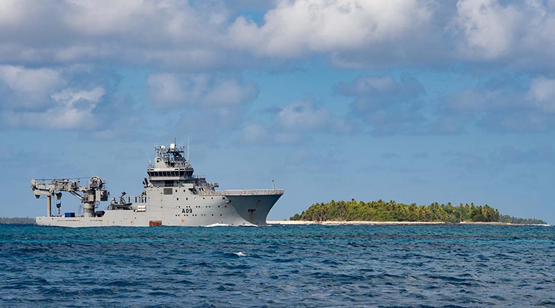HMNZS Manawanui arrives in Funafuti Lagoon as part of Operation Render Safe 2022. Photo bu Petty Officer Christopher Weissenborn.