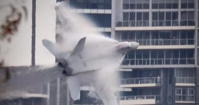 A RAAF F/A-18F Super Hornet rehearsing for Riverfire 2022 in Brisbane. Photo by CONTACT stringer Christabel Migliorini.