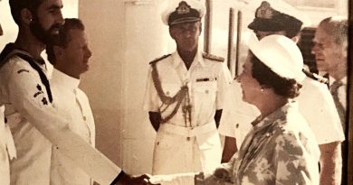 Captain Mark McConnell meets the Queen on board the Royal Yacht Britannia in 1986. Story by Captain Mark McConnell.