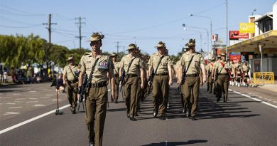 oldiers from the 3rd Battalion, Royal Australian Regiment, march through the town during the Freedom of Entry Parade in Ingham, Queensland. Story by Captain Diana Jennings. Photo by Bombardier Guy Sadler.