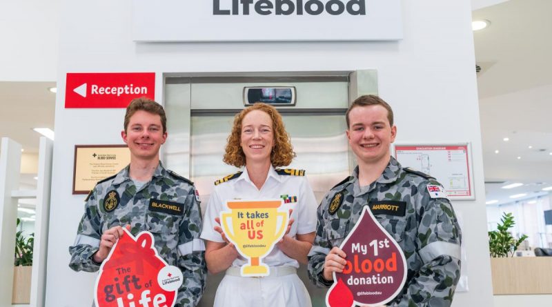 HMAS Encounter Commanding Officer Commander Emma McDonald-Kerr, centre, with Midshipmen Benjamin Blackwell and Max Marriott at the Red Cross Lifeblood Centre, Adelaide. Story by Leading Seaman Jeremy Rendell. Photo by Leading Aircraftman Sam Price.
