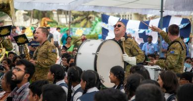 The Australian Army Band with students at the marine ecology event in Visakhapatnam. Story and photo by Flying Officer Brent Moloney.