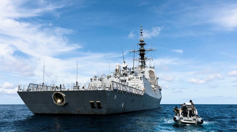 HMAS Hobart's dive team conducts diving operations as the ship transits through the Gulf of Carpenteria after a regional presence deployment. Story by Lieutenant Brendan Trembath. Photo by Leading Seaman Daniel Goodman.