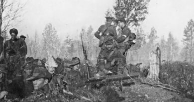 Australian Fusiliers of the 45th Battalion in Russia, 1919. Photo AWM 04700