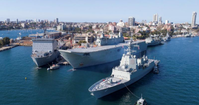 Ships ported at Fleet Base East, which will be open to the public on Sunday, February 26. Story by Lieutenant Commander Andrew Ragless. Photo by Warrant Officer Shane Cameron.