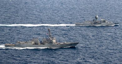 HMAS Anzac (right) sails in company with USS Chung-Hoon through the South China Sea during a regional presence deployment. Photo by Leading Seaman Jarryd Capper.