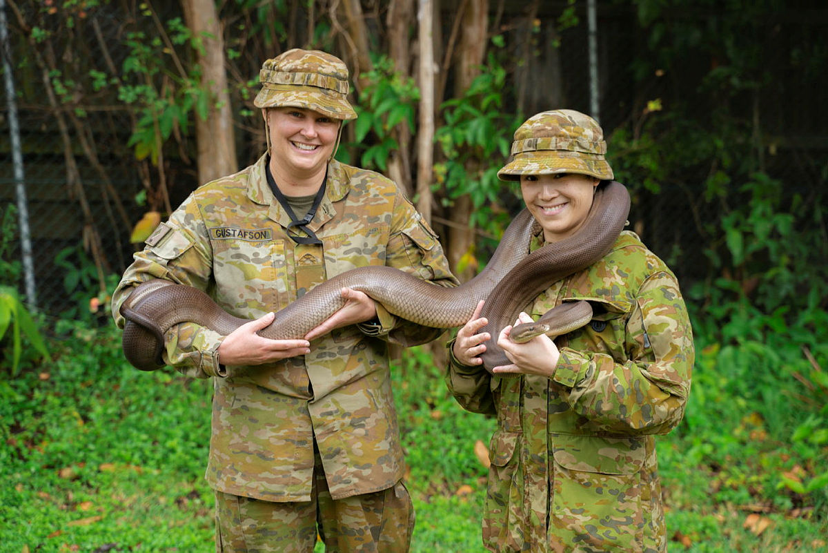 Facing fears at snakehandling course CONTACT magazine