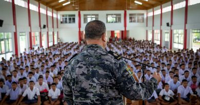 RAN Chaplain Simote Finau addresses students of the Kolisi Tonga College, during Operation Solania. Story by Flight Lieutenant Glen Paul. Photo by Leading Aircraftman Chris Tsakisiris.