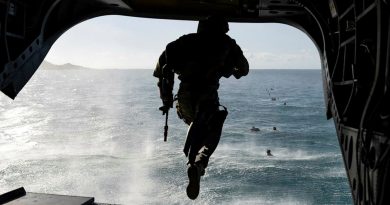 An Australian Army soldier from 2nd Battalion, The Royal Australian Regiment jumps from a Boeing CH-47 Chinook during a helocasting serial as part of Exercise Sea Explorer. Photo by Able Seaman Rikki-Lea Phillips.