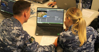 Flying Officers Nicholas Martin and Sarah Wickham use the I-Sim laptop simulation system during an Integrated Air and Missile Defence course – delivered by the US’ Joint Ballistic Missile Defense Education and Training Center. Story by Flight Lieutenant Claire Burnet. Photo by Squadron Leader Carlos Molina.