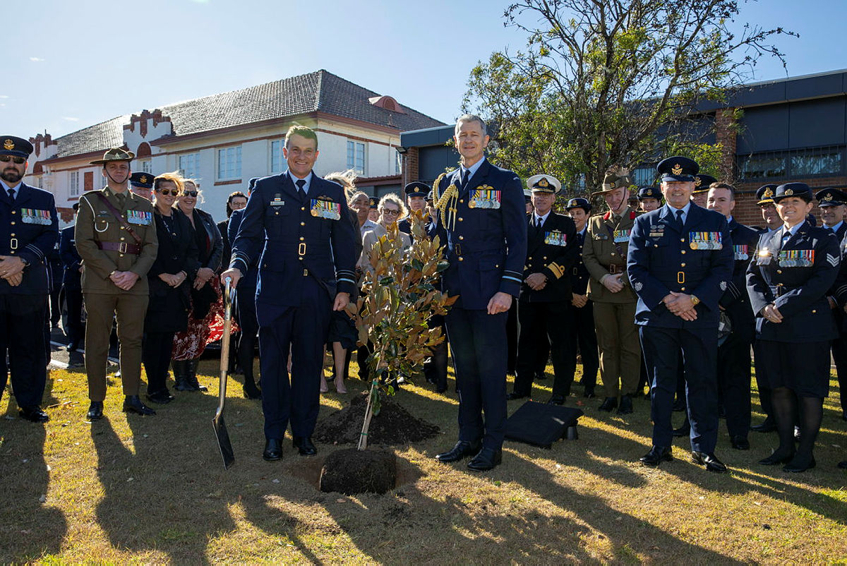 Changing of the guard at Air Command CONTACT magazine