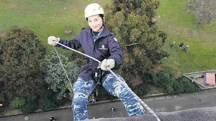 Leading Aircraftswoman Jill Magno abseils down the side of the Campbell Park Offices in Canberra. Story by Corporal Michael Rogers.