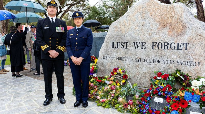 Senior Navy officer Lieutenant Commander Brad Eaton and 453 Squadron member Pilot Officer Esther Kim at the Perth Korean War Memorial. Story by Squadron Leader Kate Davis. Photos by Flying Officer Michael Thomas.