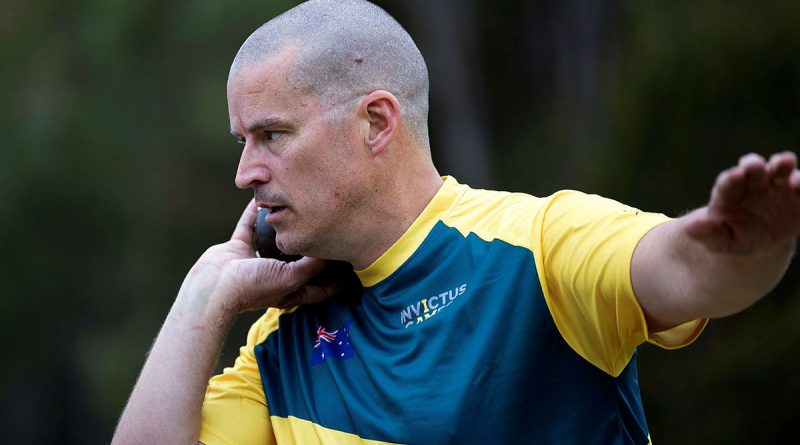 Invictus Games 2023 Team Australia competitor Flight Sergeant Nathan King prepares to throw during an athletics training session at the Sydney Academy of Sport and Recreation, Narrabeen NSW. Story by Tina Langridge. Photo by Flight Sergeant Ricky Fuller.