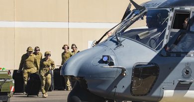 Australian Army soldiers from 131 Battery, Royal Australian Artillery, approach a Royal New Zealand Air Force NH90 helicopter during Exercise Talisman Sabre 2023 at RAAF Base Townsville. Photo by Leading Aircraftman Ryan Howell.