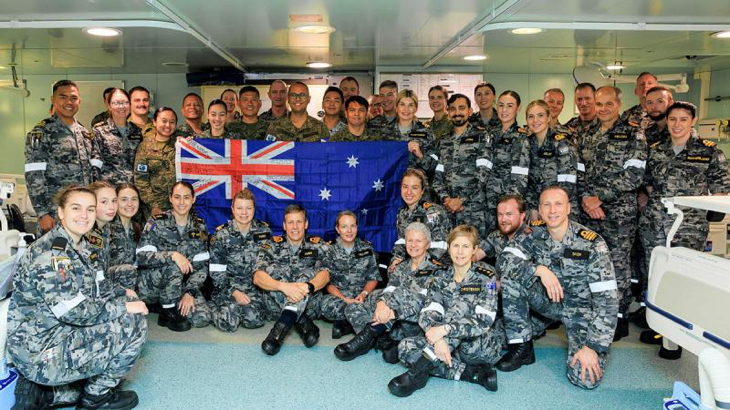 The HMAS Canberra medical team and Philippine Navy participants of the Maritime Resuscitation Casualty Care Training on board HMAS Canberra during Exercise Alon 2023. Photo by Lieutenant Carolyn Martin. Photo by Corporal Robert Whitmore.