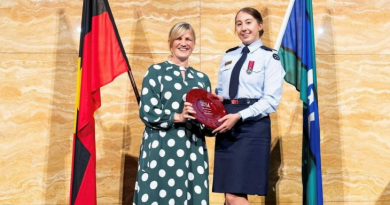 Pilot Officer Russell receives the 2023 UNSW Canberra Spirit Award at the Australian Defence Force Academy. Story by Lieutenant Commander Sandra Turner.