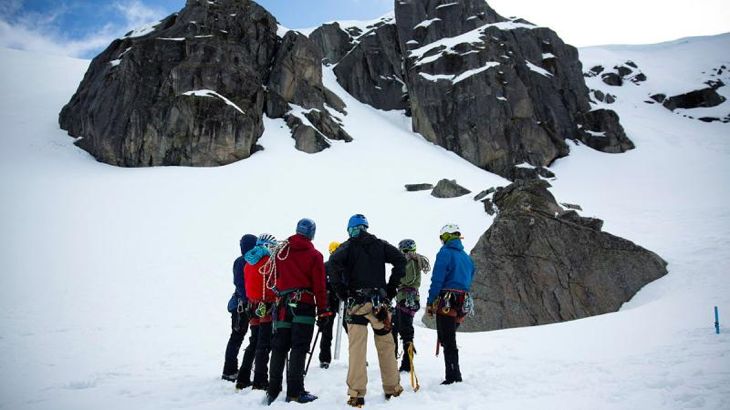 Army Alpine Association members survey their route before a climb during the Army Alpine Association annual skill development carnival Rock&Ice23 at Kosciusko National Park, NSW. Story and photos by Corporal Michael Rogers.