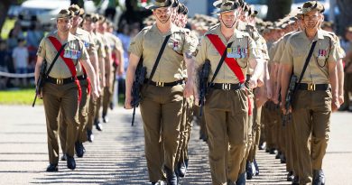 Members from the 7th Battalion, the Royal Australian Regiment (7RAR), march on parade as part of the 7RAR Iraq Theatre Honour Parade, on the Torrens Parade Ground, Adelaide. Story by Captain Adrienne Goode. Photos by Private Johnny Huang.