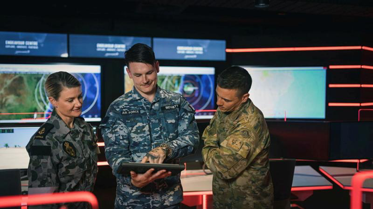 ADF personnel experiment in the Lockheed Martin Australia Endeavour Centre in preparation for AIR6500 capability delivery. Story by Sophie Pearse. Photo from Lockheed Martin Australia.