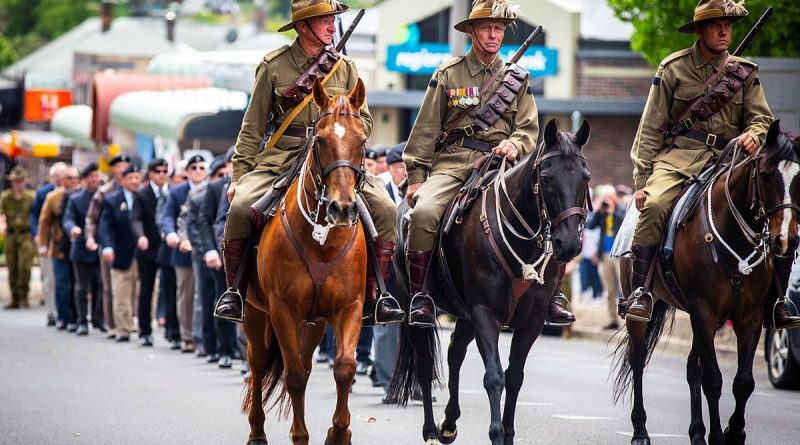 1 Light Horse Re-Enactment Troop, followed by the 12/16 Hunter River Lancers and 12 Light Horse Association march through the Armidale city centre at the freedom-of-entry parade. Story and photos by Corporal Melina Young.