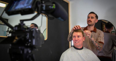 RAAF Sergeant Ryan Pedder travelled to the central coast to have his haircut by Instagram content maker Nick Senem. Story by Corporal Melina Young.