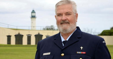 Royal Australian Air Force officer, Wing Commander Chaplin Lindsay Carey at Fort Queenscliff in Victoria. Story by Corporal Luke Bellman. Photo by Warrant Officer Don Kenny.