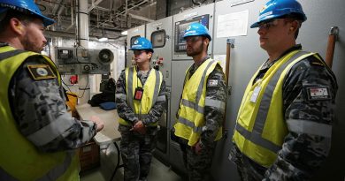 Apprentice technicians from the Technical Training Faculty are given a tour of technical infrastructure aboard HMAS Canberra as part of the new Navy apprentice technician experience tour. Photos by Peter Loncar.