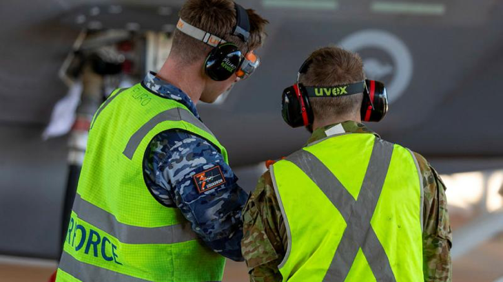 Two new resources will help leaders address personnel issues arising from psychosocial hazards in the workplace. Story by John Noble. Photo by Leading Aircraftwoman Annika Smit.