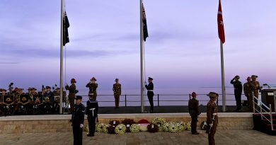 Australian Defence Force and New Zealand Defence Force personnel combine for the Anzac Cove dawn service. Story by Flight Lieutenant Vernon Pather. Photos by Leading Seaman Susan Mossop.