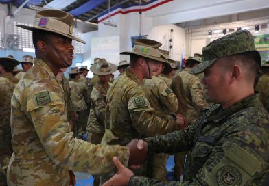 Diggers share skills with Filipino soldiers