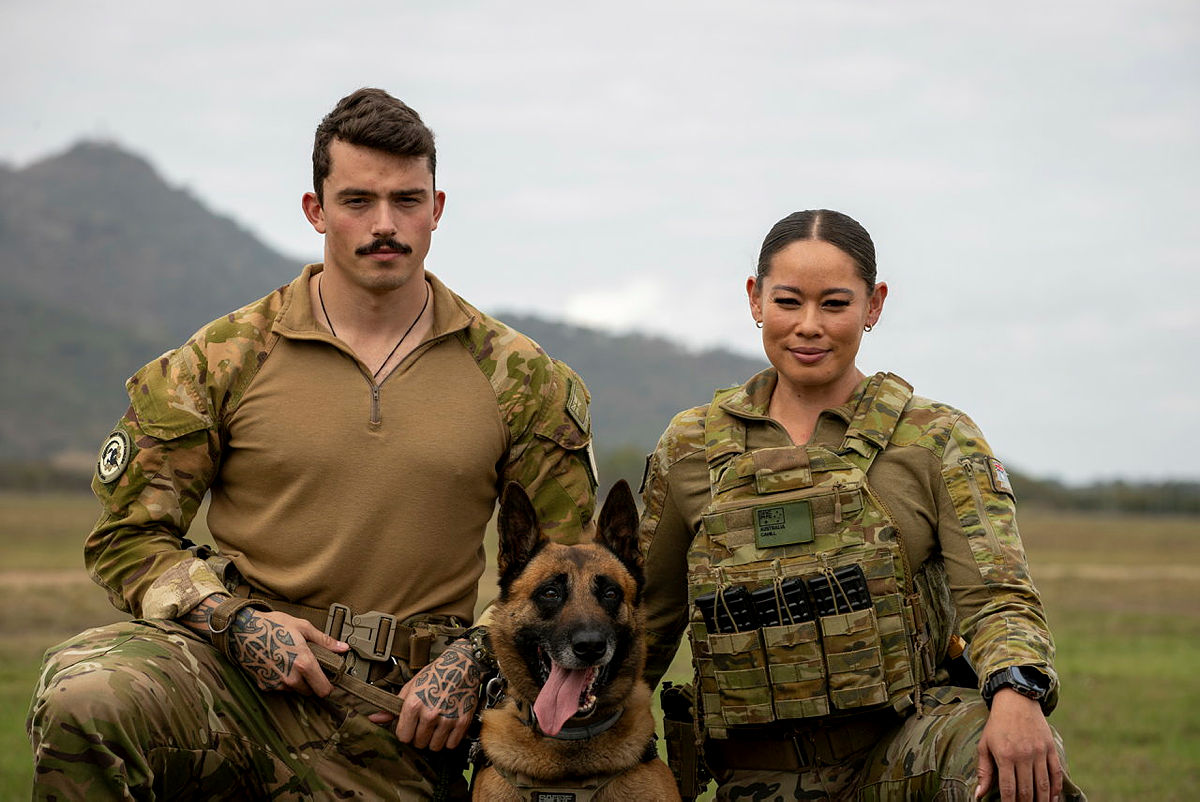 How to Become a Military Dog Trainer: Ultimate Career Guide 2025
