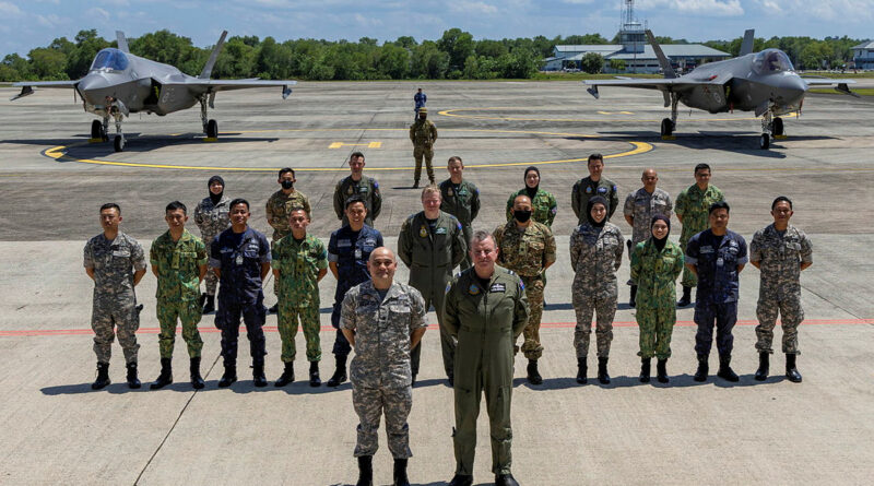 ersonnel from the Royal Australian Air Force and Royal Brunei Armed Forces during a visit to Brunei Darussalam. Story by Flight Lieutenant Deanna Ellick./ Photos by Leading Aircraftman Campbell Latch.