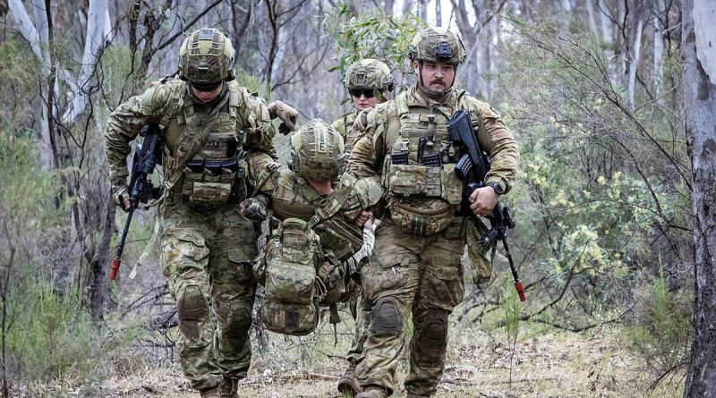 Army soldiers conduct a casualty evacuation serial as part of Exercise Arras Walk. Story by Captain Mark Blackman. Photo by Private Sera Mar.